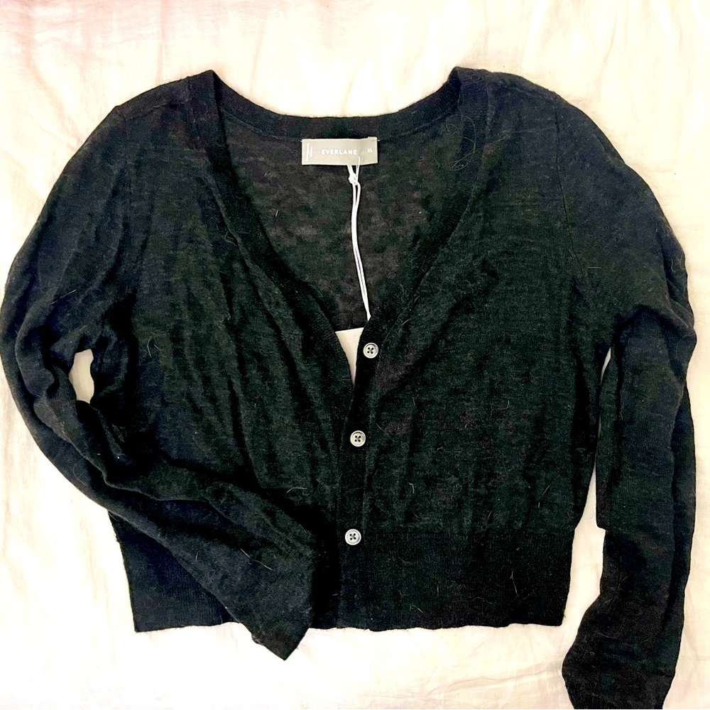 The Featherweight Alpaca Cardigan / Heathered Black